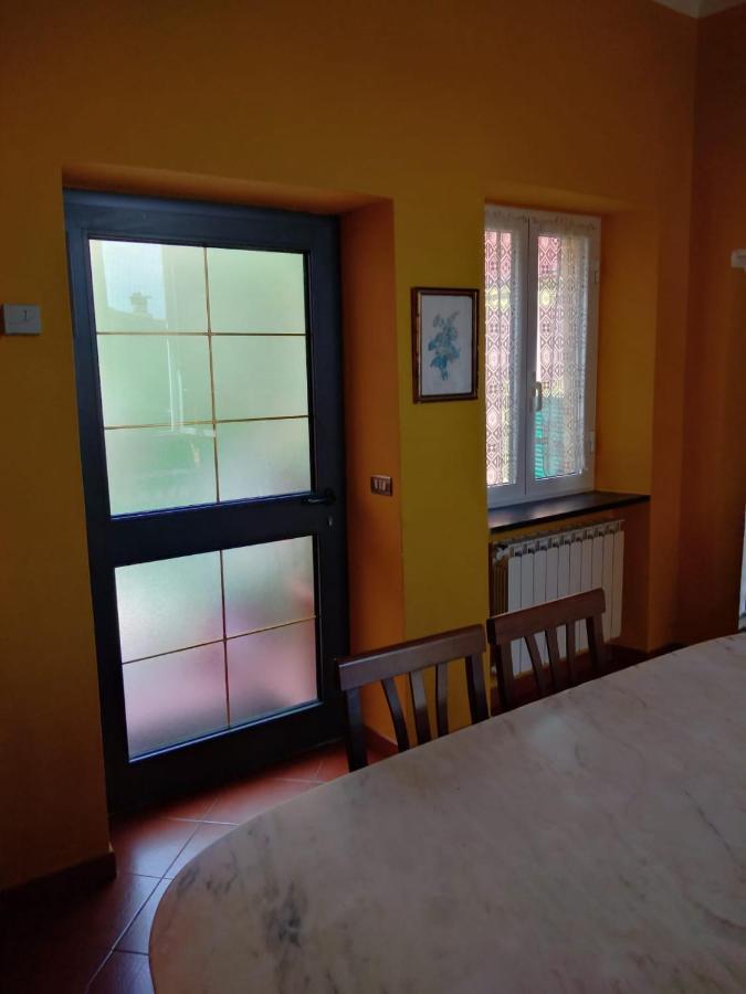 Appartamento Oleandro Montale  Luaran gambar